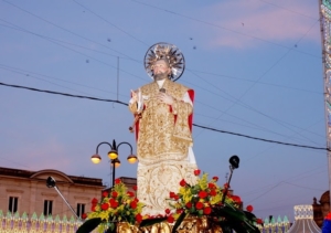 San Filippo Neri in processione a Gioia del Colle