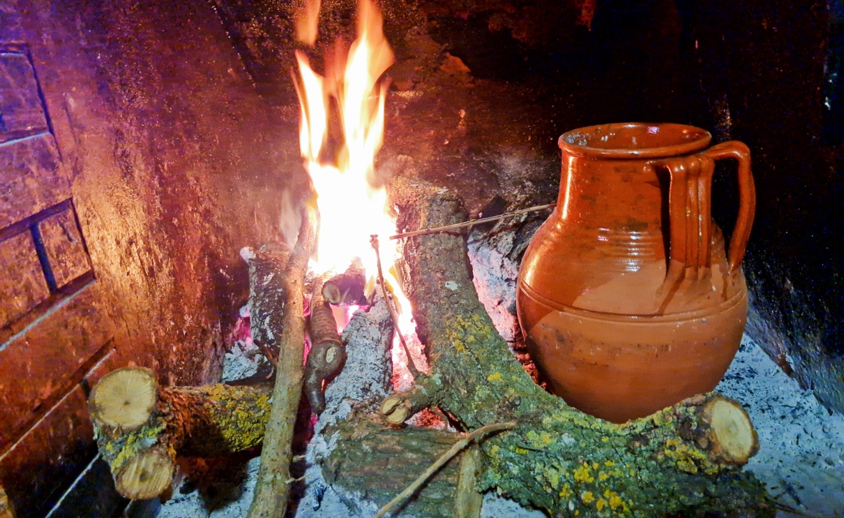 Crema di Fave cotte nel caminetto