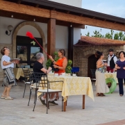 Attori di "Amori in Vacanza". Spettacolo teatrale in agriturismo